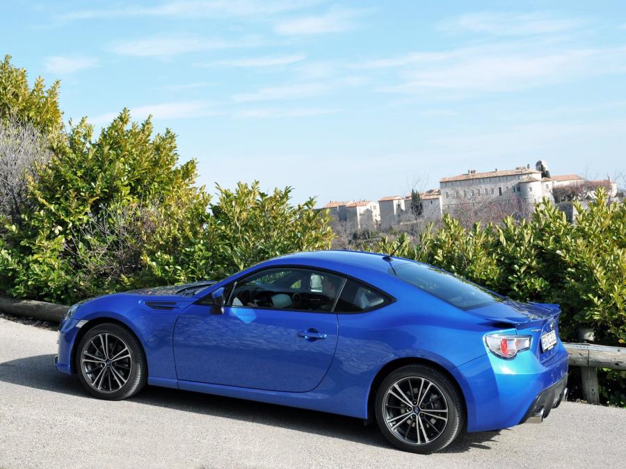  Subaru BRZ Aero Package 2012 года  (EU) (фото 27 из 30)